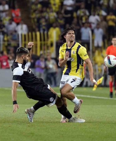 UEFA Şampiyonlar Ligi 2. Eleme Turu: Fenerbahçe: 2 - FC Lugano: 1 (Maç sonucu)