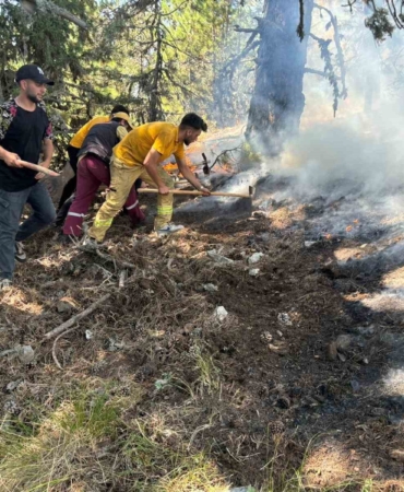 Uludağ’ın eteklerinde korkutan yangın