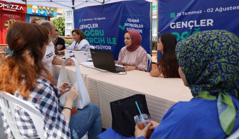 Üniversite tercihlerinde Büyükşehir rehberliği