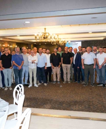 Uzmanlar, ’Medicana Bursa 4K Ortopedi ve Travmatoloji Buluşması’nda bir araya geldi