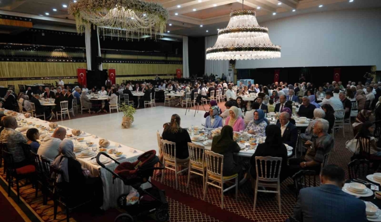 Vali Demirtaş, gaziler ve şehit yakınlarıyla bir araya geldi