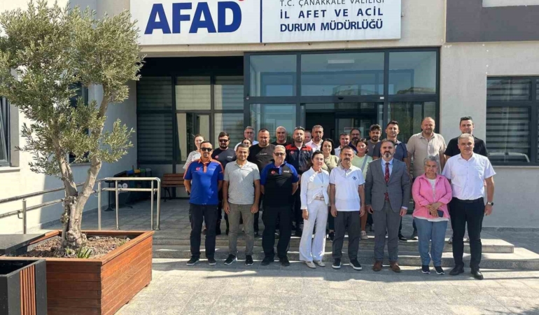 Vali İlhami Aktaş’tan Kurumlara Veda Ziyaretleri