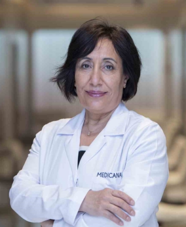 Vücut kitle indeksi çok düşük veya yüksek olan kadınlarda adet gecikmesi görülebilir