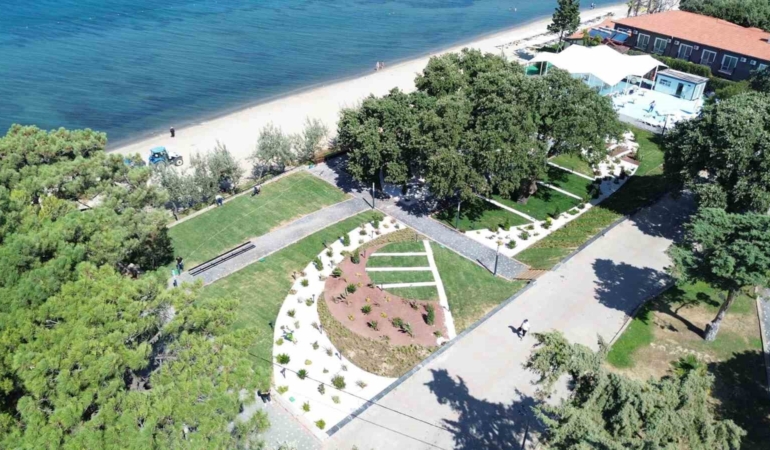 Yeni yeşil alan halka kazandırıldı