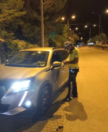 139 araç sürücüsüne 223 bin 540 TL trafik cezası uygulandı