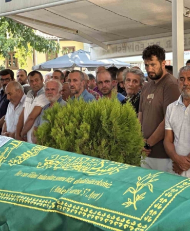 2 çocuk babası dağcı, gözyaşları içinde toprağa verildi