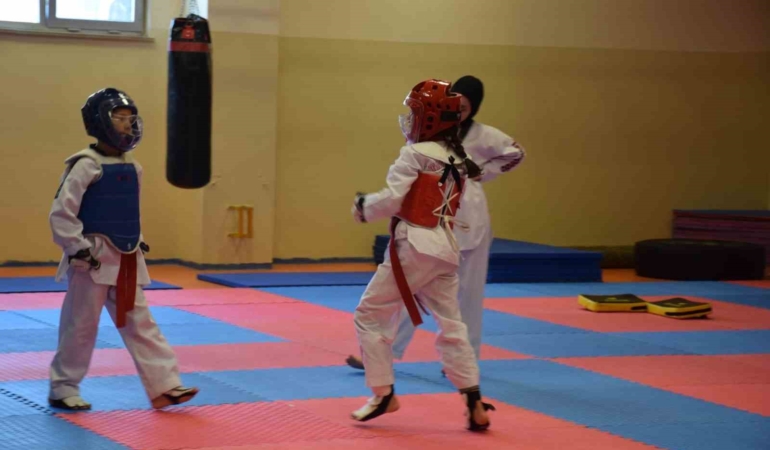 25 branşta 20 bin öğrenci sporla buluşuyor