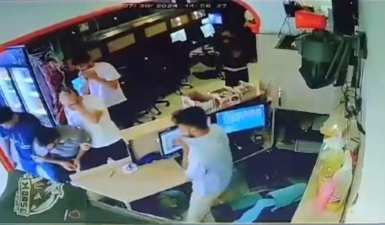 25 gün kala askerden kaçtı, internet kafede askeri oyun oynarken böyle yakalandı