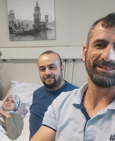 87 saat enkaz altında kaldı, 17 aydır tedavi gördüğü hastanede 167 ameliyat geçirdi