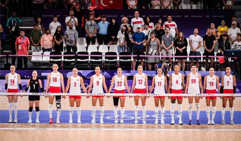 A Milli Kadın Voleybol Takımı, Paris 2024’te yarı finale yükseldi