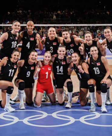 A Milli Kadın Voleybol Takımı, yarı finalde İtalya ile karşılaşacak
