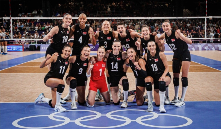 A Milli Kadın Voleybol Takımı, yarı finalde İtalya ile karşılaşacak
