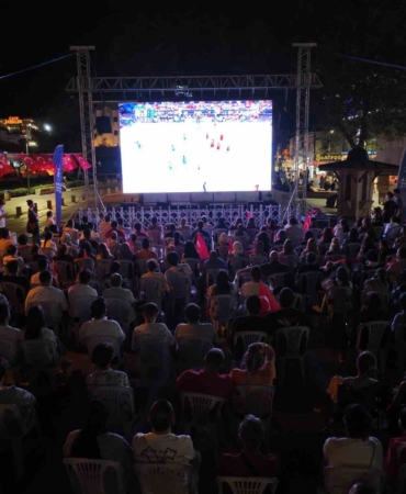 A Milli Kadın Voleybol Takımı’na Bursa’dan tam destek