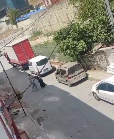 Arnavutköy’de dehşet anları: Sokak ortasında eşini böyle öldürdü