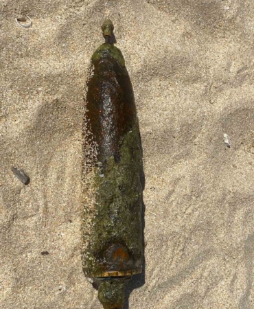 Arnavutköy’de denizde patlamamış havan mermisi bulundu