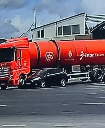 Arnavutköy’de otomobil sürücüsü yol verme tartışmasında kamyon şoförüne ateş açtı