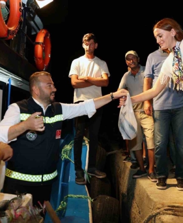 Arnavutköy’de yeni sezon, palamut bolluğuyla başladı