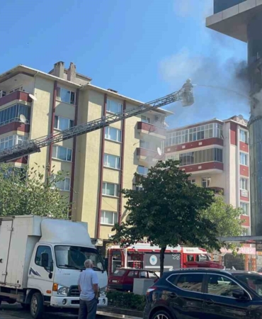 AVM alev alev yandı