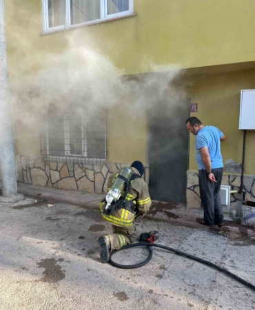 Bandırma’da Kur’an kursu deposunda yangın