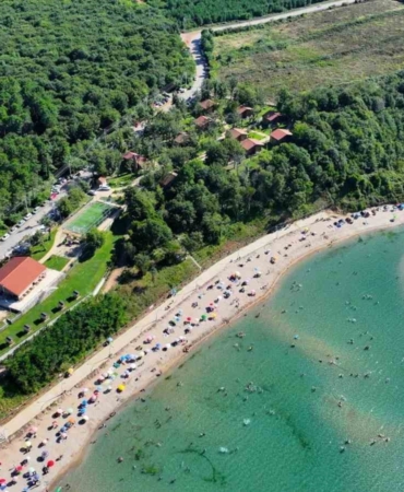 Başarılı öğrencilere tatil jesti