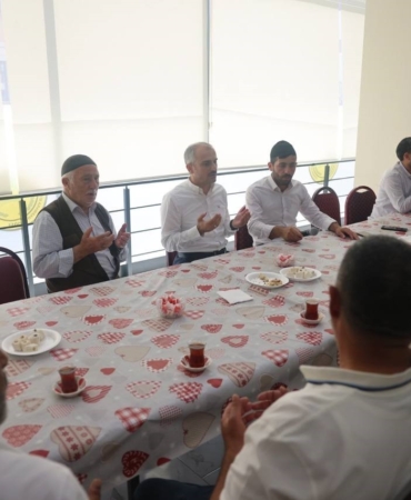 Başkan Çiftçi, Çayırovalılarla bir araya geldi