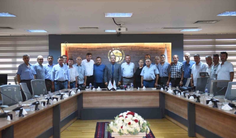 BASKİ Genel Müdürü Erdoğan Öztürk, Susurluklu muhtarları dinledi