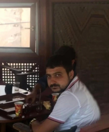 Bayrampaşa’da hava almak için çıktığı balkondan düşerek hayatını kaybetti