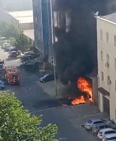Beylikdüzü’nde korku dolu anlar: Trafo bomba gibi patladı