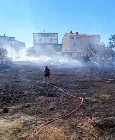 Bilecik’te 2 ayrı yerde çıkan otluk yangını söndürüldü