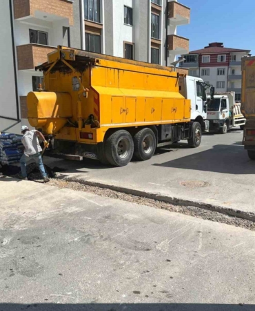 Bilecik’te birçok noktada asfalt çalışması yapıldı