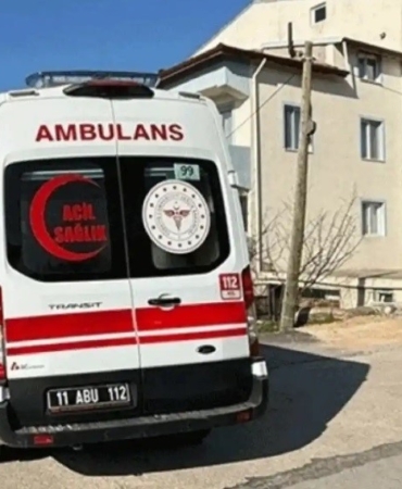 Bilecik’te devrilen motosiklet sürücüsü yaralandı