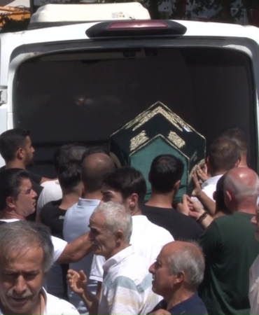 Bolu Dağı’nda trafik kazasında hayatını kaybeden 3 kişi defnedildi