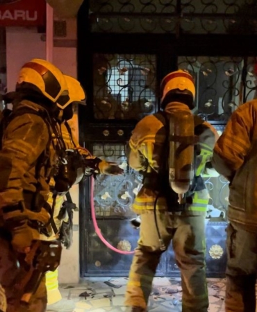 Bursa’da iş merkezinde yangın paniği