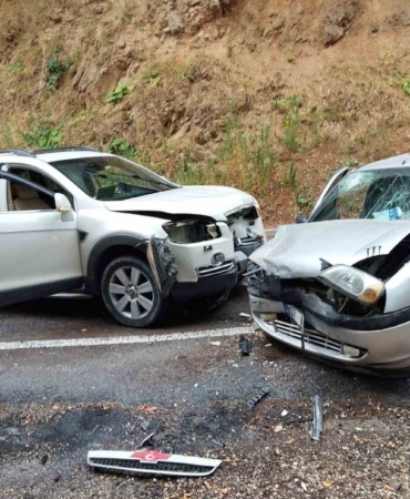 Bursa’da otomobille cip çarpıştı: 2 yaralı