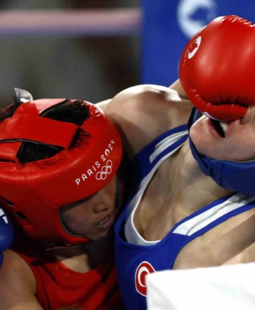 Buse Naz Çakıroğlu gümüş madalya kazandı