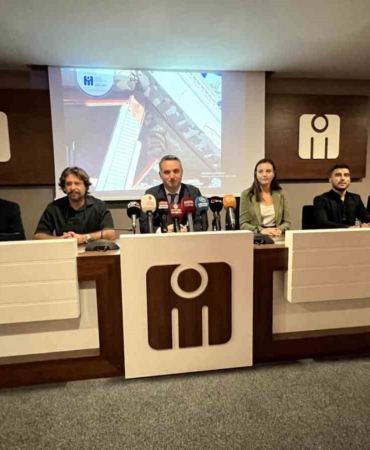 “Büyük Marmara depreminin 25. yılında uyarmaya devam ediyoruz”