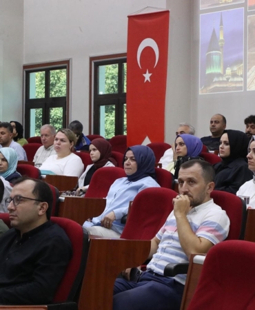 Büyükşehir çalışanlarına ‘akıllı şehir’ eğitimi