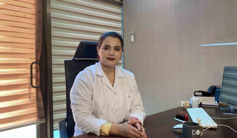 Çocuklarda makyaj çılgınlığına dikkat: “3’lü yaşlarda dahi kullanıldığını görüyoruz”