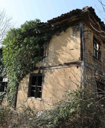 Çürümeye başlayan 100 yıllık cami, bakanlık tarafından koruma altına alındı