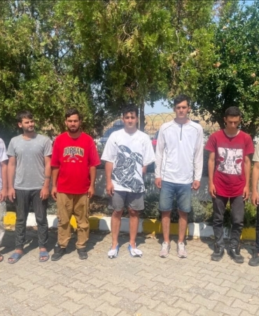 Edirne jandarmasından kaçak göçmen operasyonu: 23 yakalama