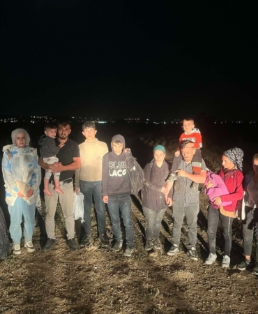 Edirne’de 24 düzensiz göçmen yakalandı