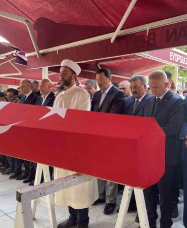 Emekli Tuğgeneral Adnan Tanrıverdi son yolculuğuna uğurlandı