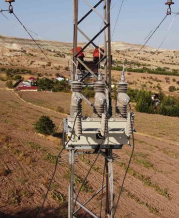 Enerjisa Dağıtım Şirketleri elektrik kesintilerini azaltacak kritik teknolojiyi yerlileştirdi