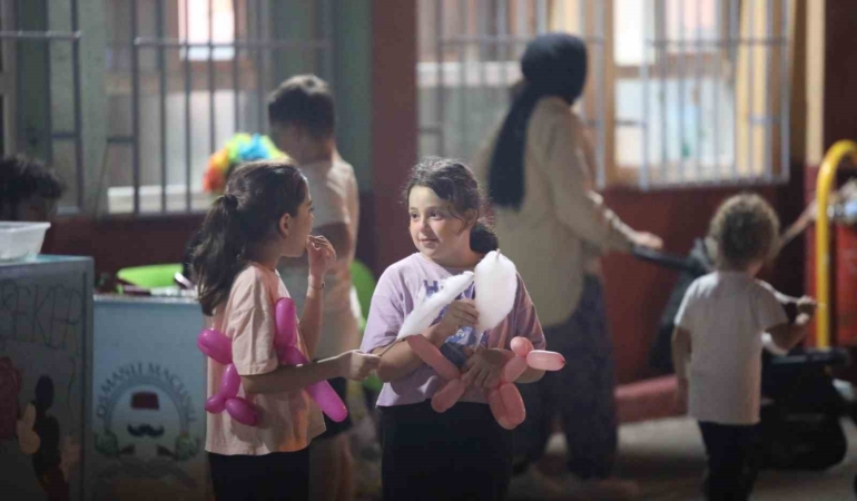 Erenler Belediye Başkanı Dinç: “Onlar için çok çalışmaya devam edeceğiz”