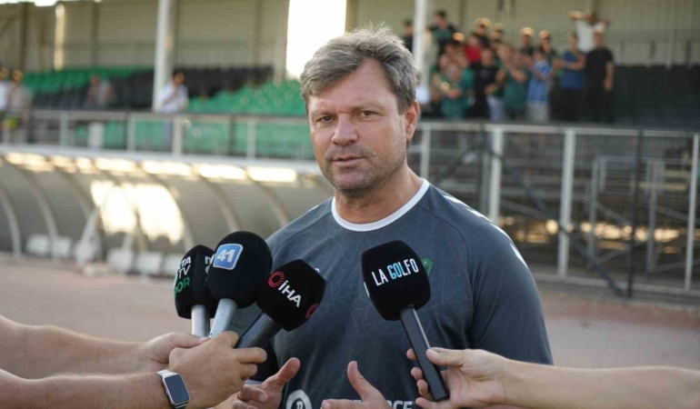 Ertuğrul Sağlam: "Amed maçını kazanıp milli takım arasına dörtte dört ile girmek istiyoruz"