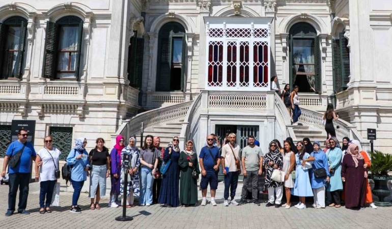 Esenlerliler’den Yıldız Sarayı’na ziyaret