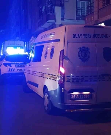 Esenyurt’ta haraca bağlamak istedikleri markete kurşun yağdırdılar