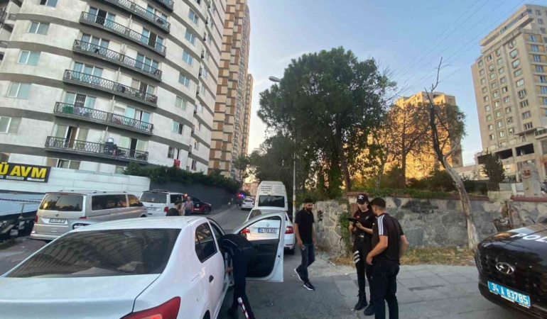 Esenyurt’ta polisten denetim: 10 araca 37 bin 160 TL cezai işlem uygulandı