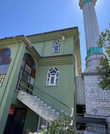 ’Ev vaadi yerine getirilmedi’ dedi, camiyi 7 milyon liraya satışa çıkardı