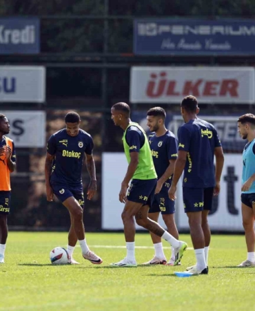 Fenerbahçe, Çaykur Rizespor maçı hazırlıklarına devam etti